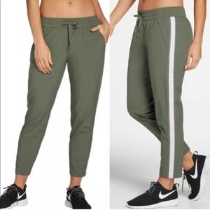 CALIA By Carrie Underwood Journey Joggers